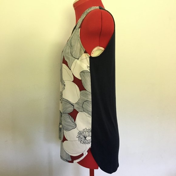 Floral Shell - Picture 2 of 3